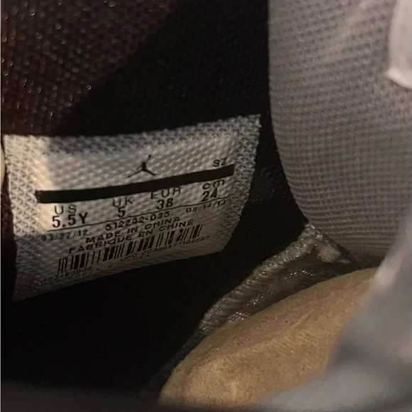 Air Jordan Gray and Black Sneakers - Picture 4 of 12